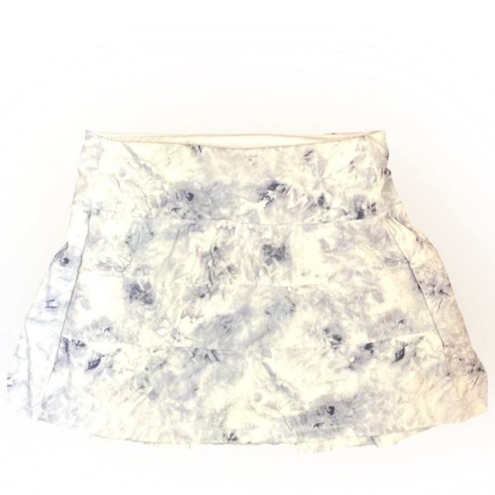 Lululemon Under Marble Skort - 8 gray /white , polyester spandex